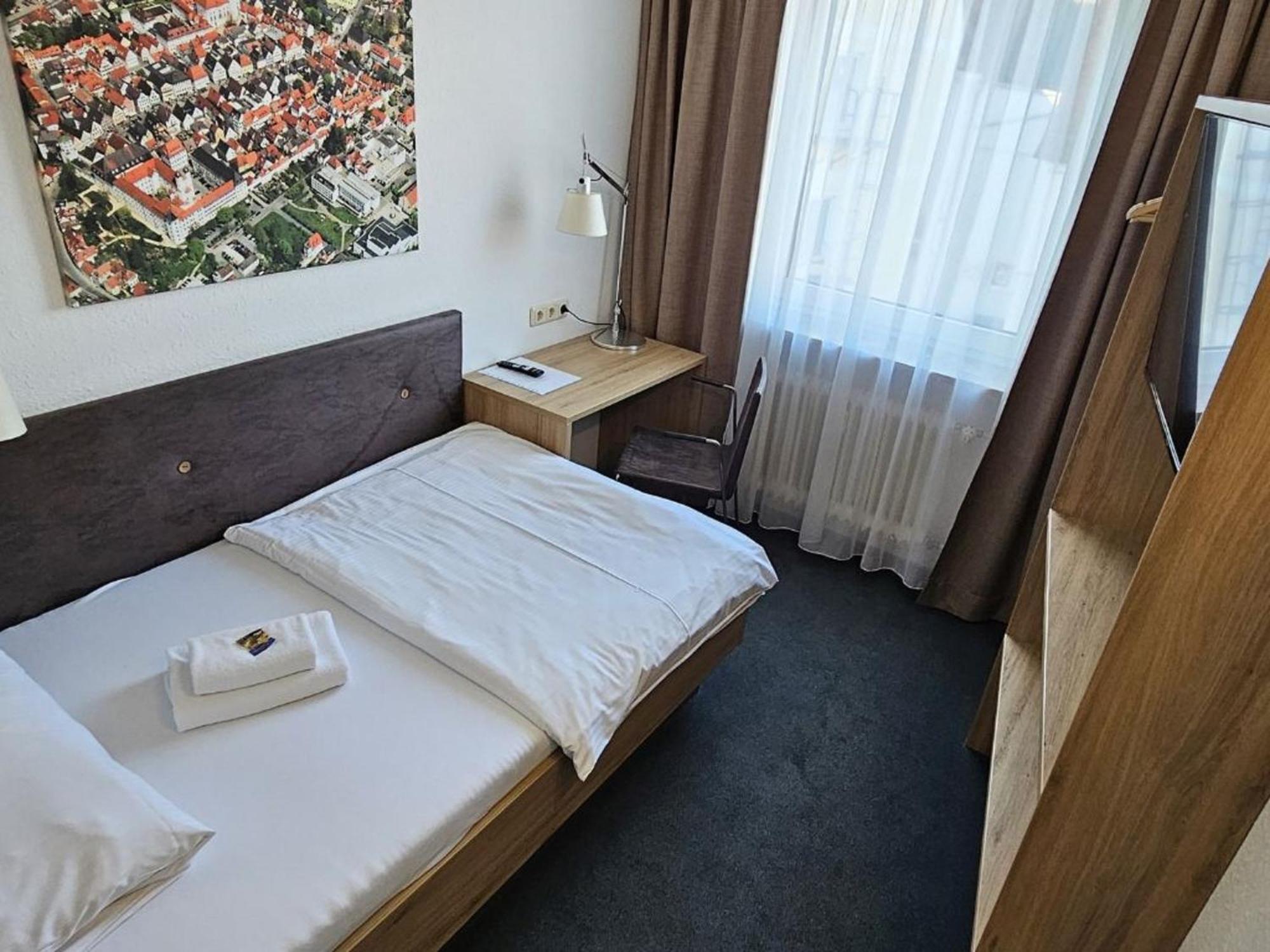 Hotel Hirsch Günzburg Exterior foto